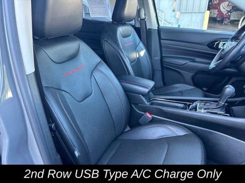 Certified 2022 Jeep Compass Trailhawk w/ Trailhawk Elite Group AWD/4WD image 39