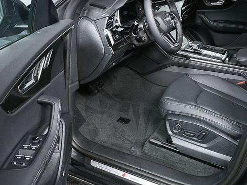 New 2025 Audi Q8 Premium Plus image 8