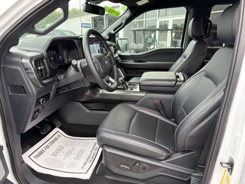 Used 2025 Ford F150 Lariat w/ Equipment Group 502A High AWD/4WD image 15