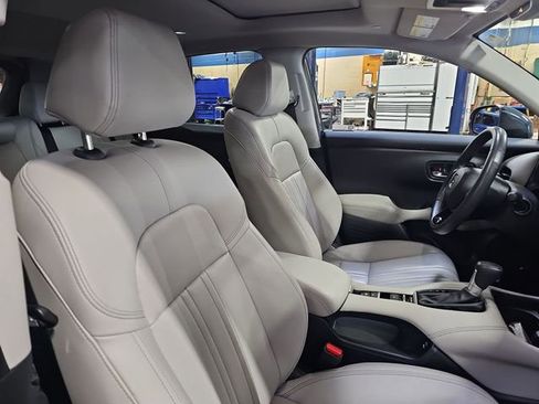 Used 2024 Honda HR-V EX-L image 28