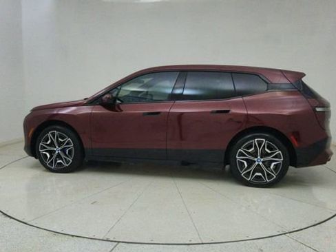 Used 2024 BMW iX xDrive50 w/ Premium Package AWD/4WD image 65
