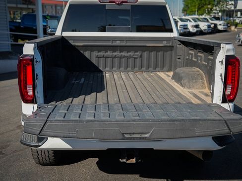Used 2020 GMC Sierra 2500 Denali w/ Denali Ultimate Package image 8