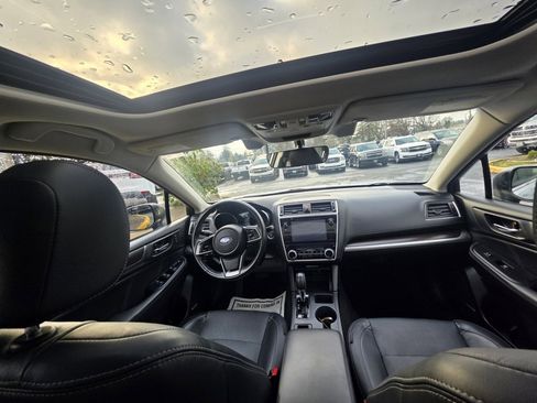 Used 2018 Subaru Legacy 2.5i Limited image 8