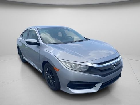 Used 2016 Honda Civic LX image 5