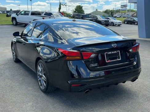 Used 2024 Nissan Altima 2.0 SR FWD image 5