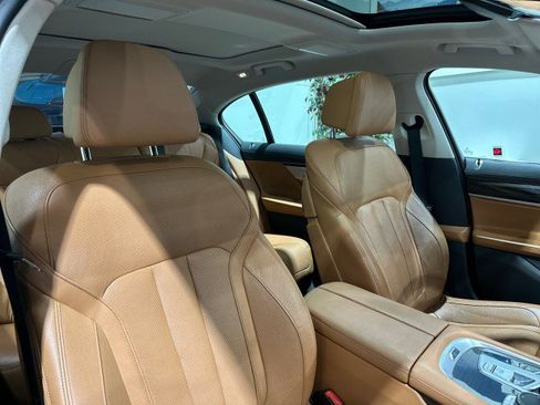 Used 2020 BMW 740i xDrive w/ Cold Weather Package AWD/4WD image 54