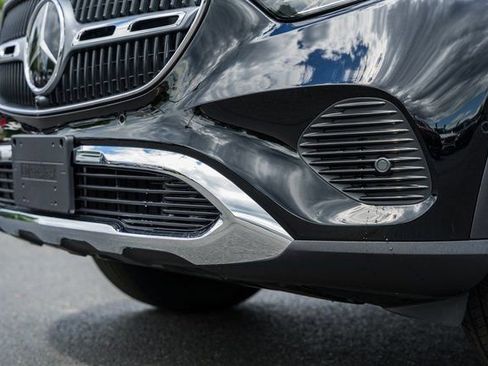 New 2025 Mercedes-Benz GLC 350e 4MATIC image 14