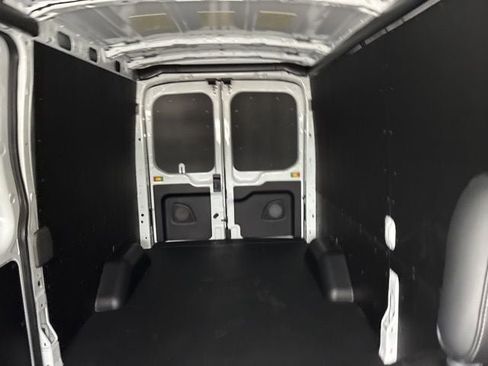 New 2026 Ford Transit 250 148 Medium Roof w/ Load Area Protection Package image 33