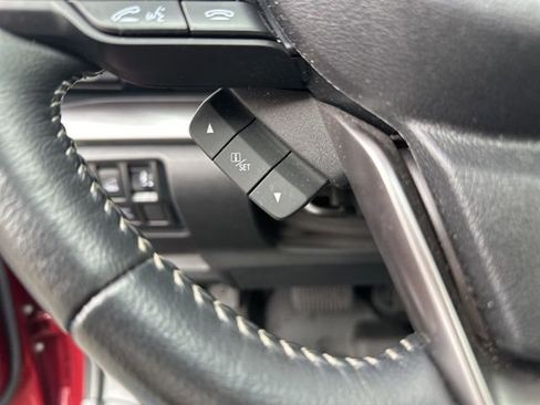 Certified 2023 Subaru Forester Premium image 17