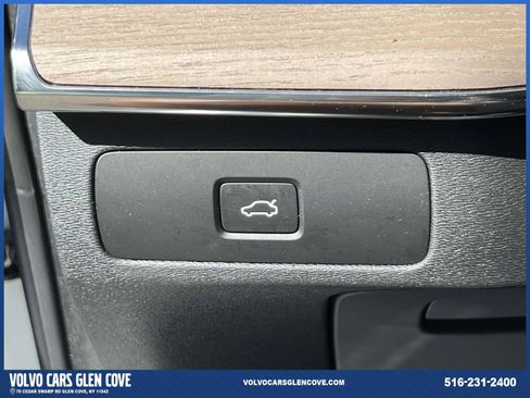 Used 2026 Volvo XC90 B6 Plus w/ Protection Package Premier AWD/4WD image 22
