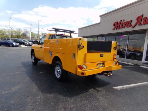Used 2013 Chevrolet Silverado 2500 W/T AWD/4WD image 8
