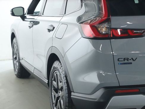 Used 2026 Honda CR-V TrailSport image 42