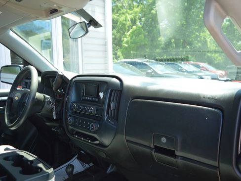Used 2014 Chevrolet Silverado 1500 W/T w/ Trailering Package AWD/4WD image 22