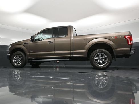 Used 2017 Ford F150 XLT w/ Equipment Group 302A Luxury AWD/4WD image 52