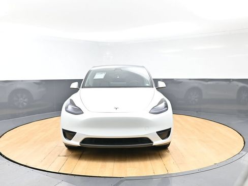Used 2020 Tesla Model Y Long Range AWD/4WD image 43