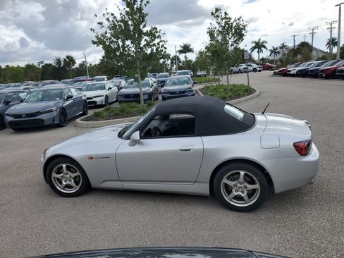 Used 2002 Honda S2000 image 7