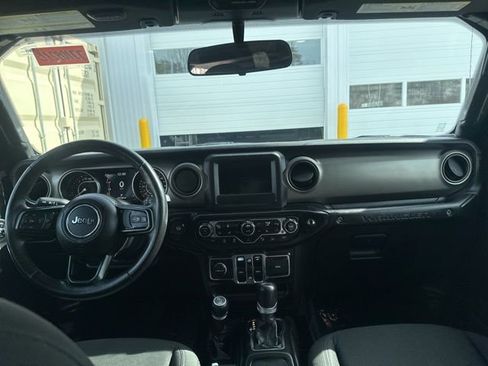 Used 2019 Jeep Wrangler Unlimited Sport S image 18