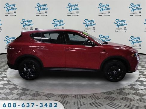 Used 2024 Dodge Hornet GT image 4