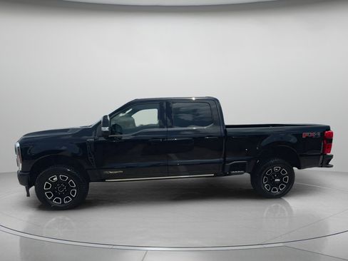 New 2025 Ford F250 Platinum image 16