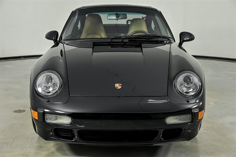 Used 1997 Porsche 911 Carrera RWD image 4