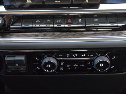 New 2026 Chevrolet Silverado 1500 LT w/ Convenience Package II image 10