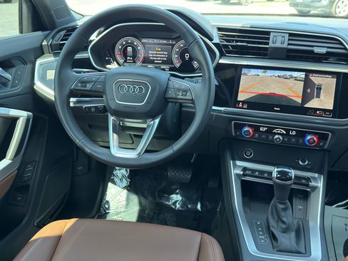 Used 2024 Audi Q3 2.0T Premium Plus w/ Premium Plus Package AWD/4WD image 22
