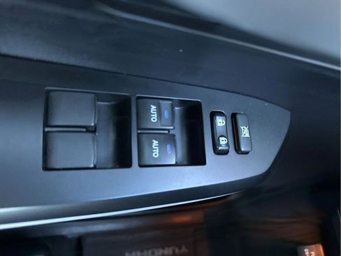 Used 2019 Toyota Tundra Limited image 26