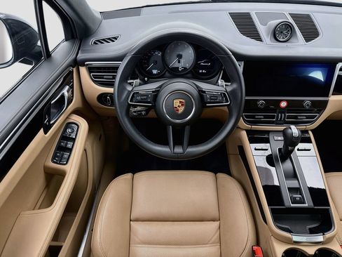 Used 2025 Porsche Macan S AWD/4WD image 12