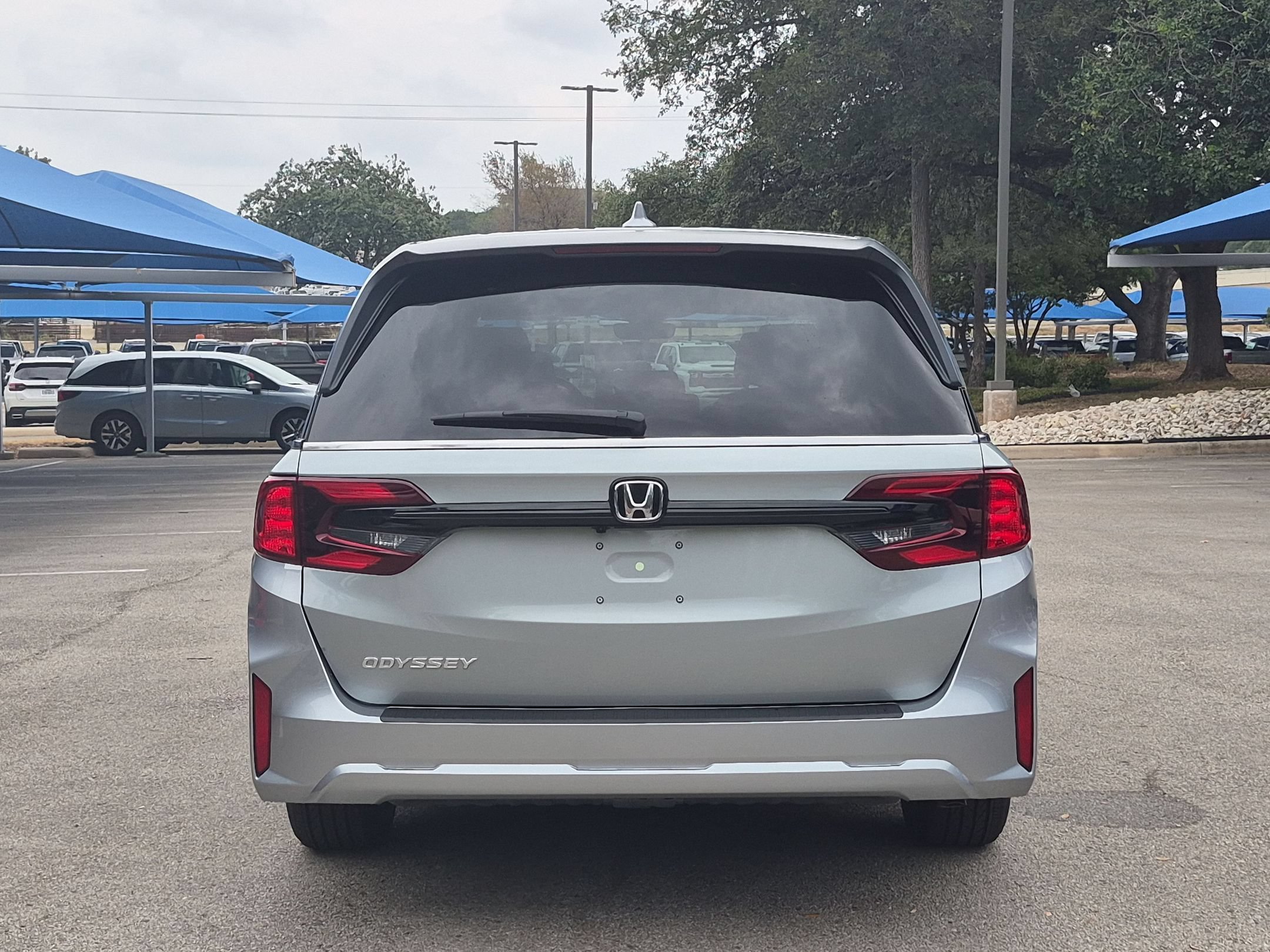 New 2027 Honda Odyssey EX-L image 4