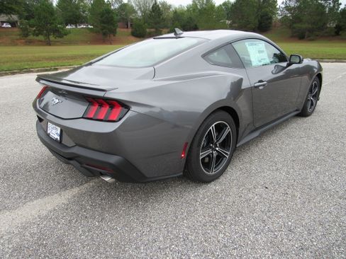 New 2025 Ford Mustang Premium image 7