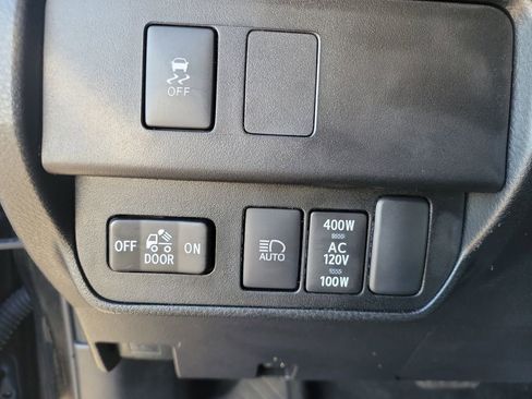 Used 2023 Toyota Tacoma SR5 image 32