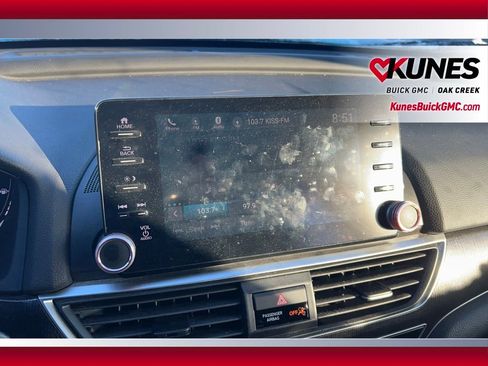 Used 2018 Honda Accord Sport image 18