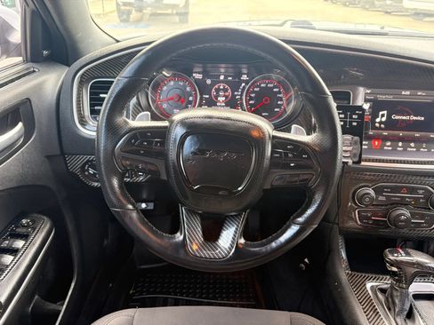 Used 2019 Dodge Charger Scat Pack RWD image 17