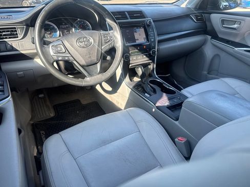 Used 2015 Toyota Camry XLE w/ Moonroof Package FWD image 31