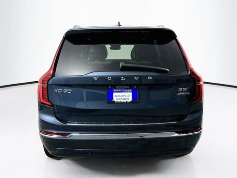 Used 2026 Volvo XC90 B5 Plus w/ Protection Package Premier AWD/4WD image 15