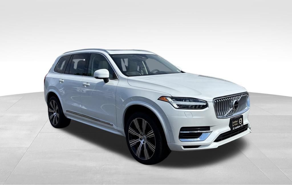 Certified 2024 Volvo XC90 T8 Ultimate w/ Protection Package Premier AWD/4WD image 38