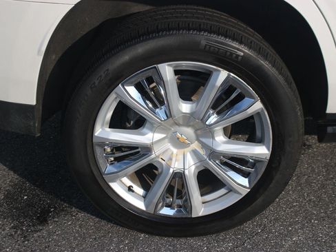 Used 2021 Chevrolet Tahoe High Country w/ Premium Package AWD/4WD image 43