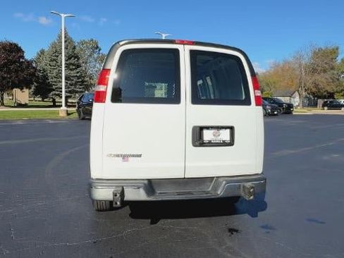 Certified 2023 Chevrolet Express 2500 w/ Driver Convenience Package image 7