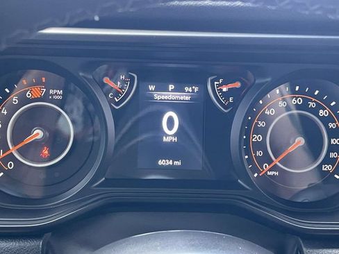 Used 2026 Jeep Wrangler Sport AWD/4WD image 19
