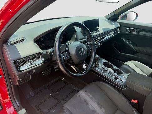 Used 2023 Honda Civic Sport image 9