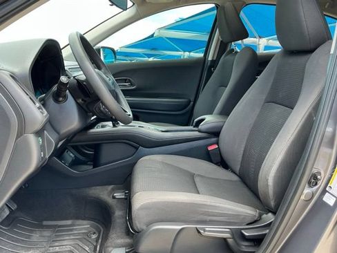 Used 2022 Honda HR-V EX image 9