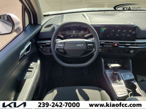 New 2026 Kia Sportage LX w/ LX Convenience Package FWD image 15