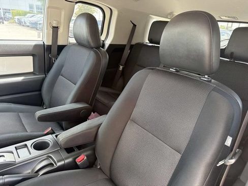 Used 2012 Toyota FJ Cruiser 2WD w/ Upgrade Pkg image 10