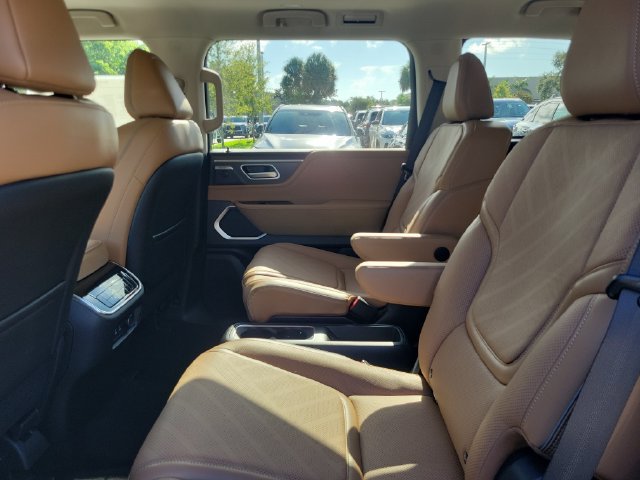New 2027 INFINITI QX80 Luxe w/ Exterior Package RWD image 15