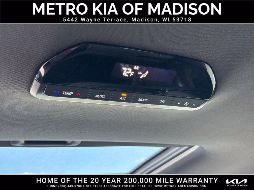 Used 2024 Kia EV9 Land AWD/4WD image 41