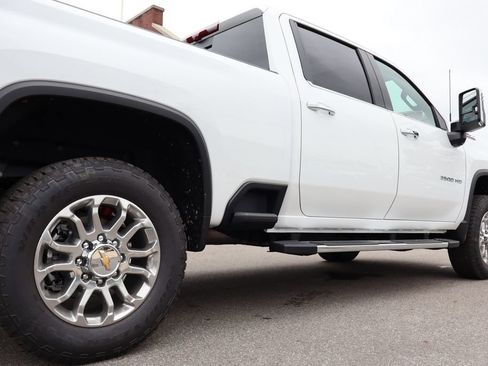 New 2025 Chevrolet Silverado 3500 LTZ w/ LTZ Premium Package image 43