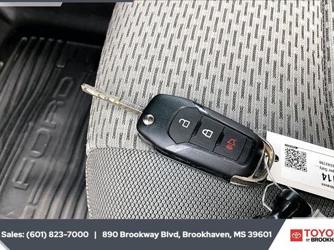 Used 2022 Ford F250 XLT w/ XLT Value Package AWD/4WD image 9