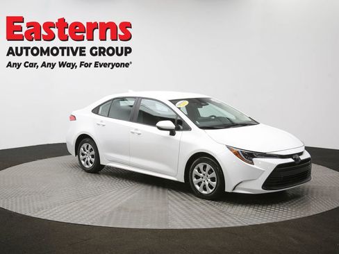 Used 2024 Toyota Corolla LE image 44