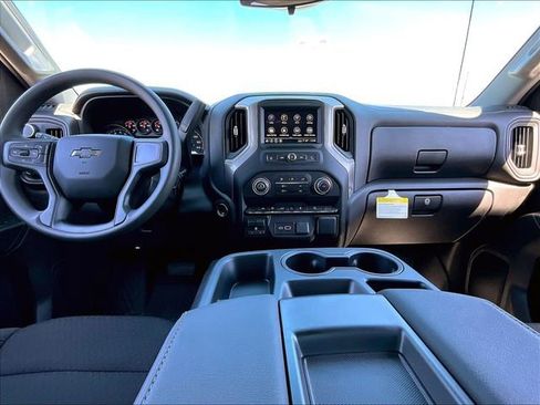 New 2026 Chevrolet Silverado 1500 Custom Trail Boss w/ LPO, Dark Essentials Package AWD/4WD image 11