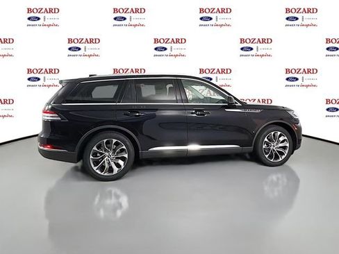 New 2026 Lincoln Aviator Reserve image 8